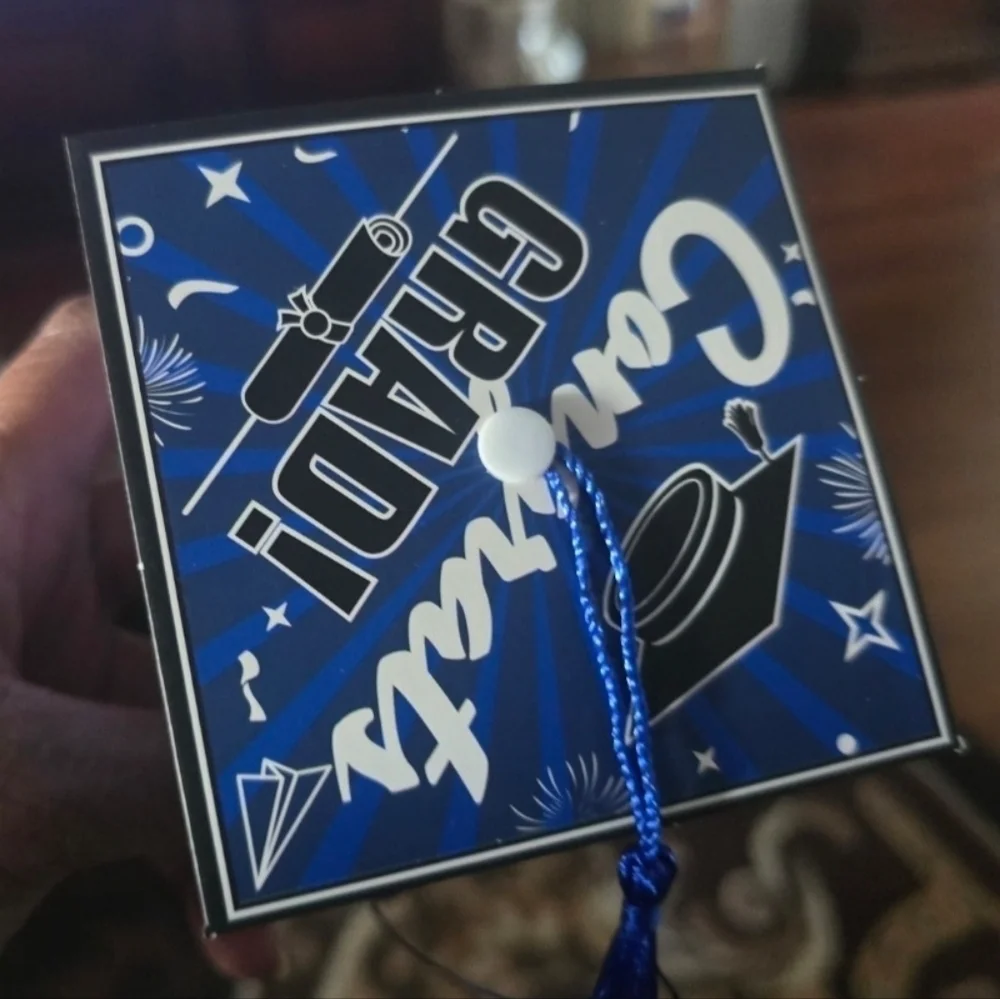 Graduation Gift Boxes 22 Pieces And Advice/Wishes cards